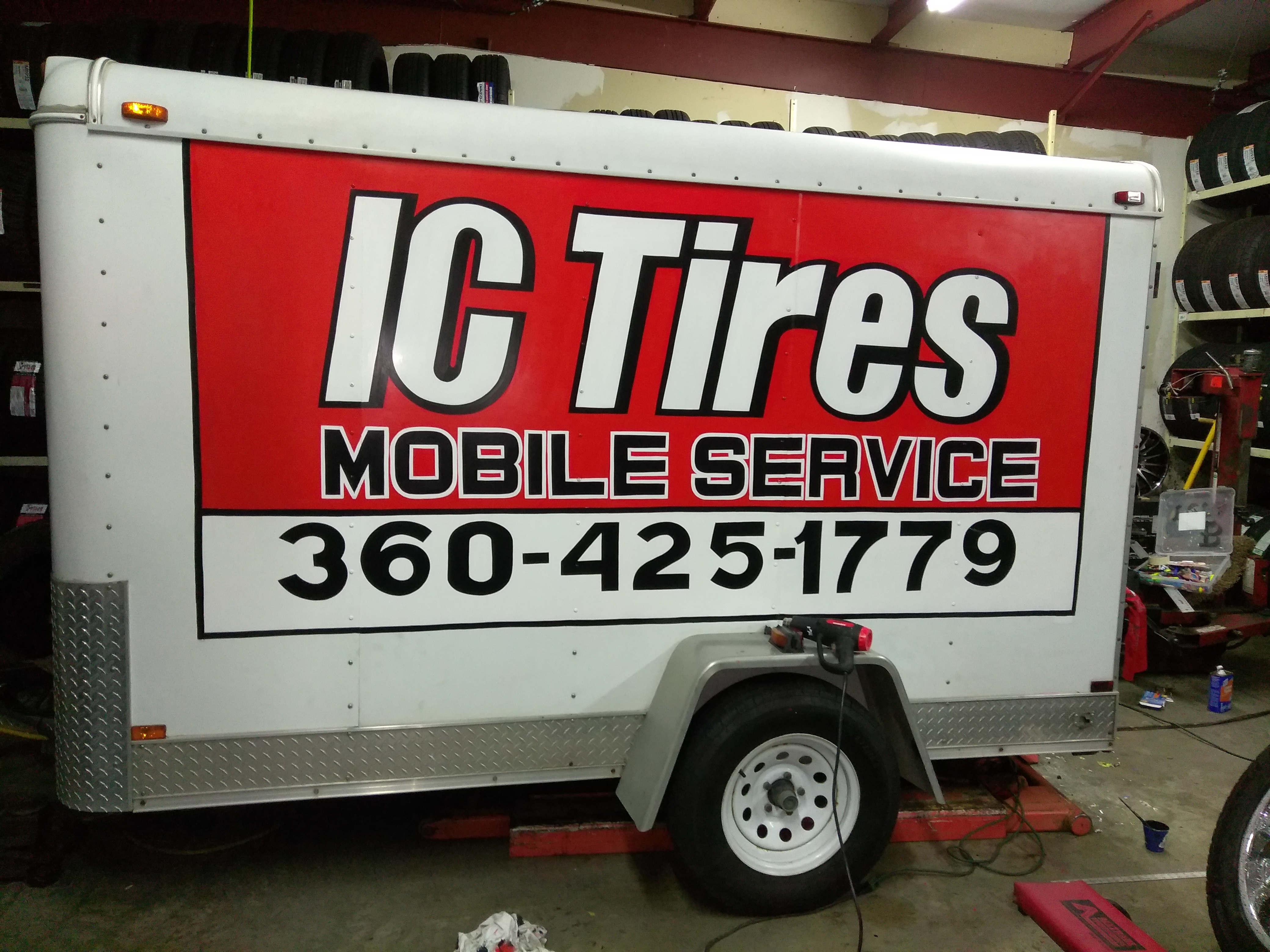 IC Tires shop front